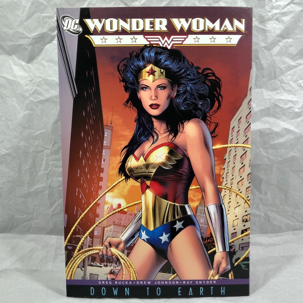 WONDER WOMAN: DOWN TO EARTH Graphic Novel